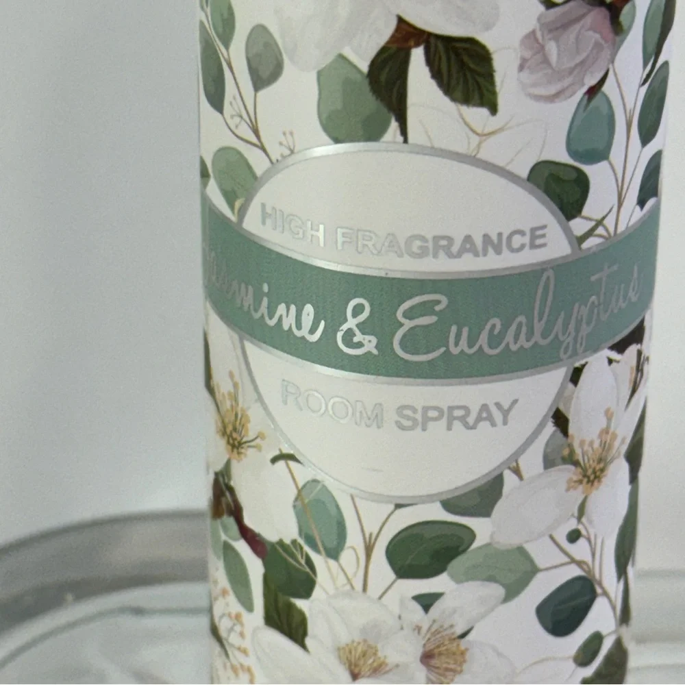 🆕 Jasmine & Eucalyptus Room Spray – Fresh Floral Aromatherapy Mist – 6.34 fl oz